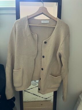 Olive Women's Beige Knit Button-Front Sweater